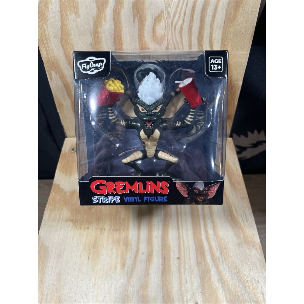 Gremlins Stripe Vinyl Figure w/ Soda & Popcorn